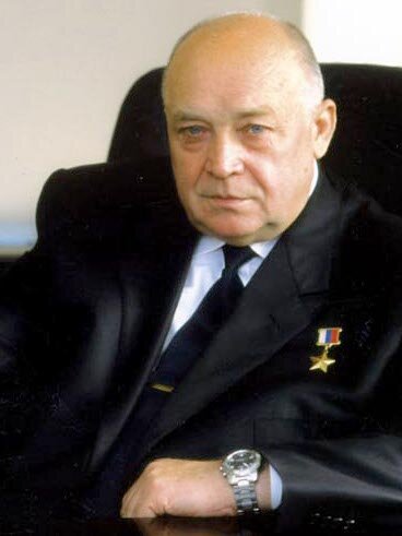  Сергей МихеевАО "Вертолеты России"