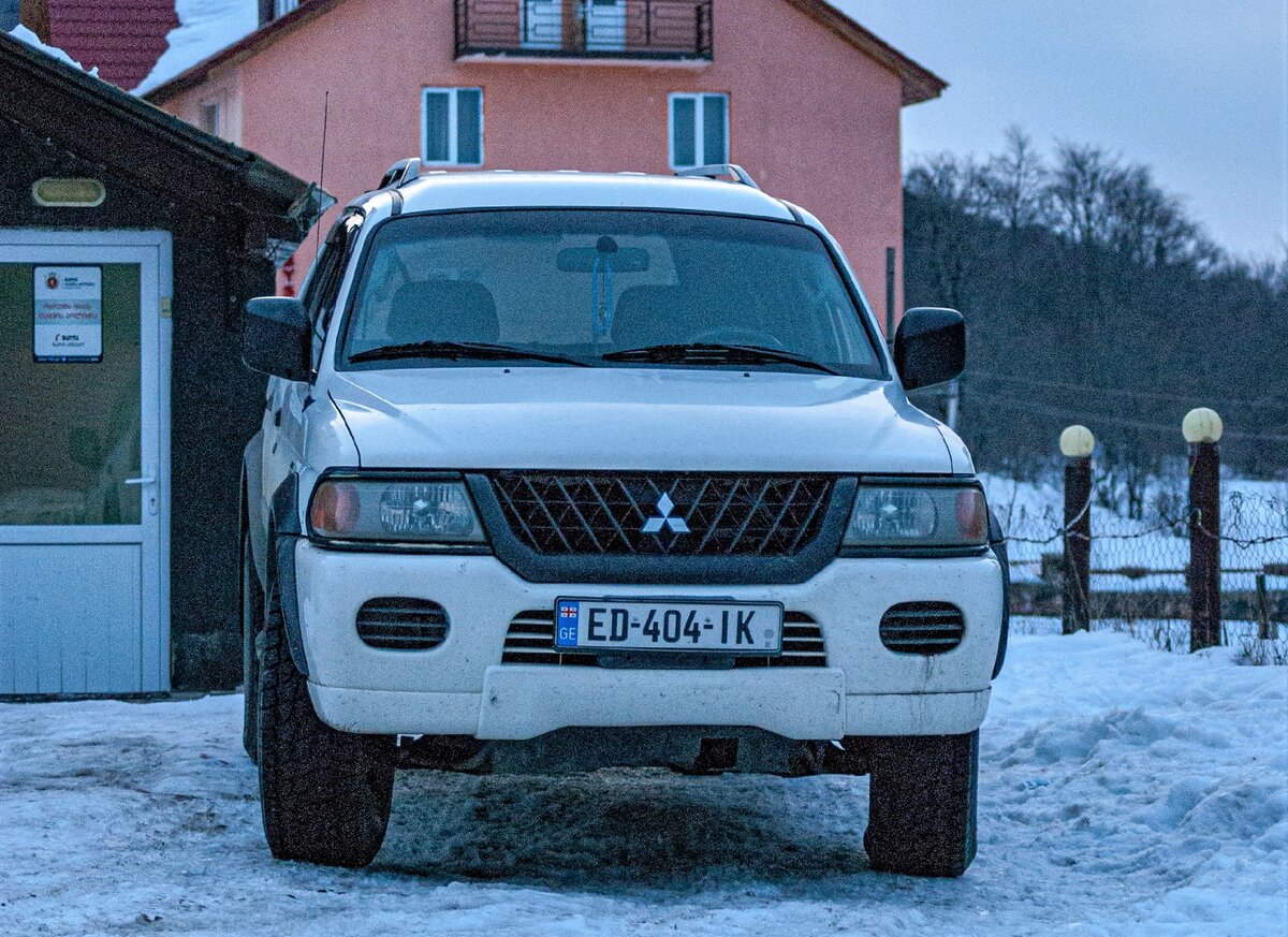 Паджеро алматы. Вольво Паджеро. Карантина Паджеро. Pajero ФСБ. Чип Паджеро Душанбе.