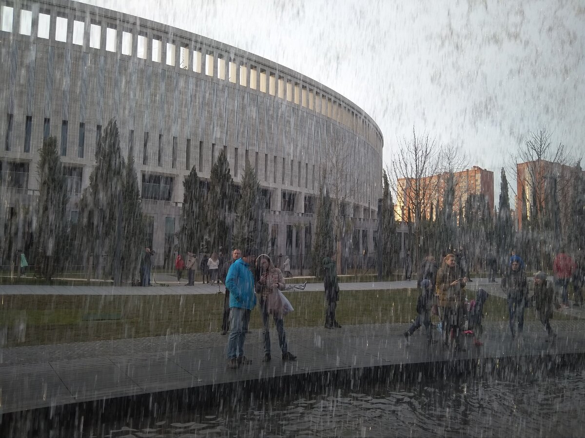 Фото автора 28 декабря 2019 год-внутри водопада(зимой конечно "зябко")