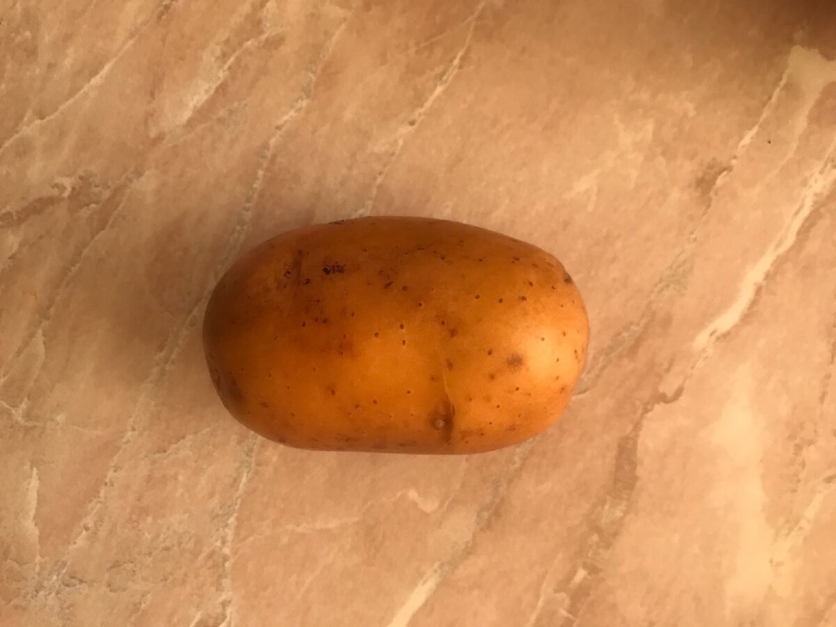 Вымытый картофель 