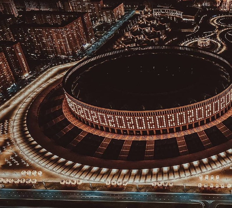 парк Краснодар,вид сверху ночью,фото из интернета