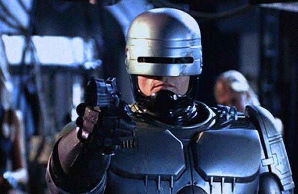 Кадр из фильма Робот-полицейский