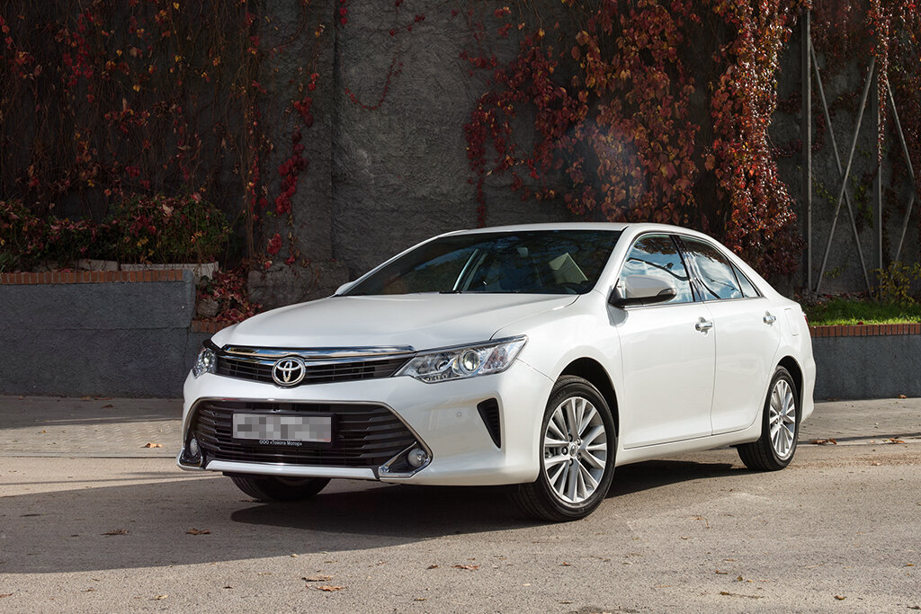 toyota camry 2016