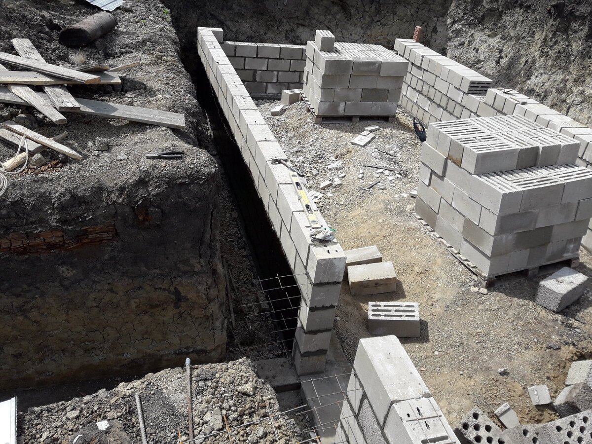 Стройка теплицы 2017г.