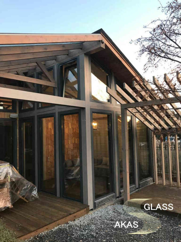 Теплое рамное остекление