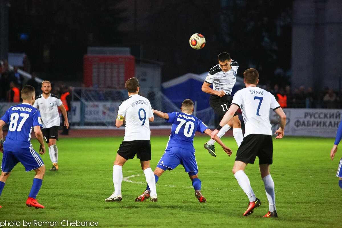 Полуфинал Кубка России по футболу 2017-2018 гг. Авангард-Шинник