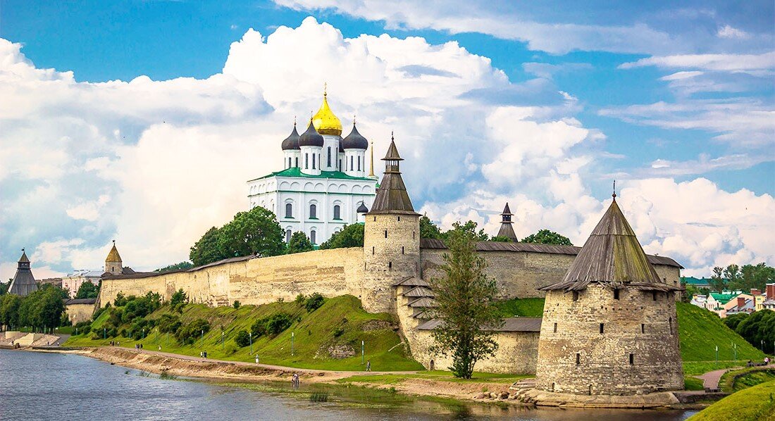 Псковский Кром, фото tripplanet.ru
