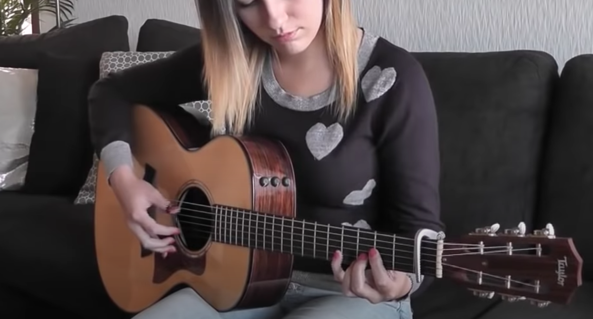 гитара и мое пение