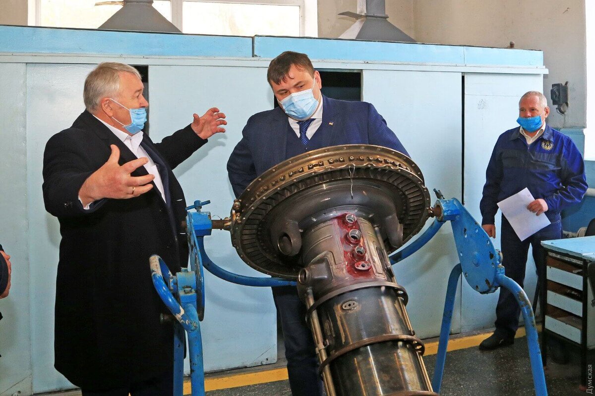 Февральские байки об "Ирокезах" на "Одесском авиационном заводе".