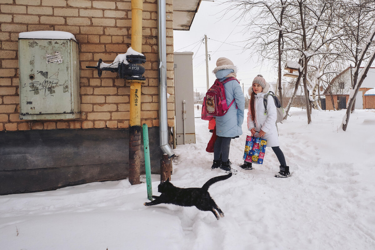 Посмотрите внимательнее на фото. Не замечаете ничего удивительного?