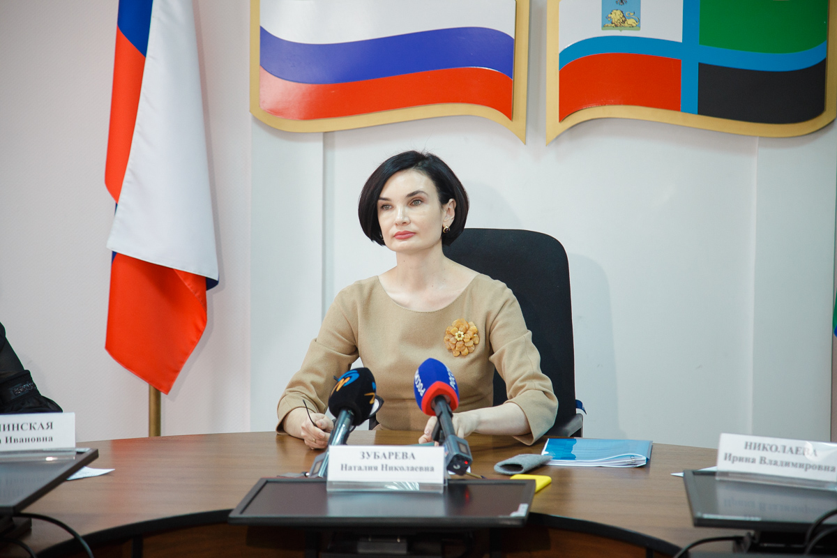 Как вице-губернатор Белгородской области Наталья Зубарева решила квартирный вопрос ради сына.0