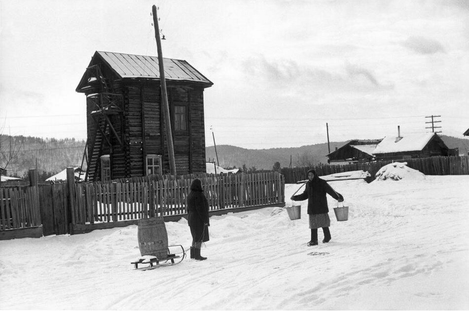 1972. Иркутская область СССР. Поселения на ангаре 1930. Деревни Иркутской области в СССР. Иркутск 1972 год.