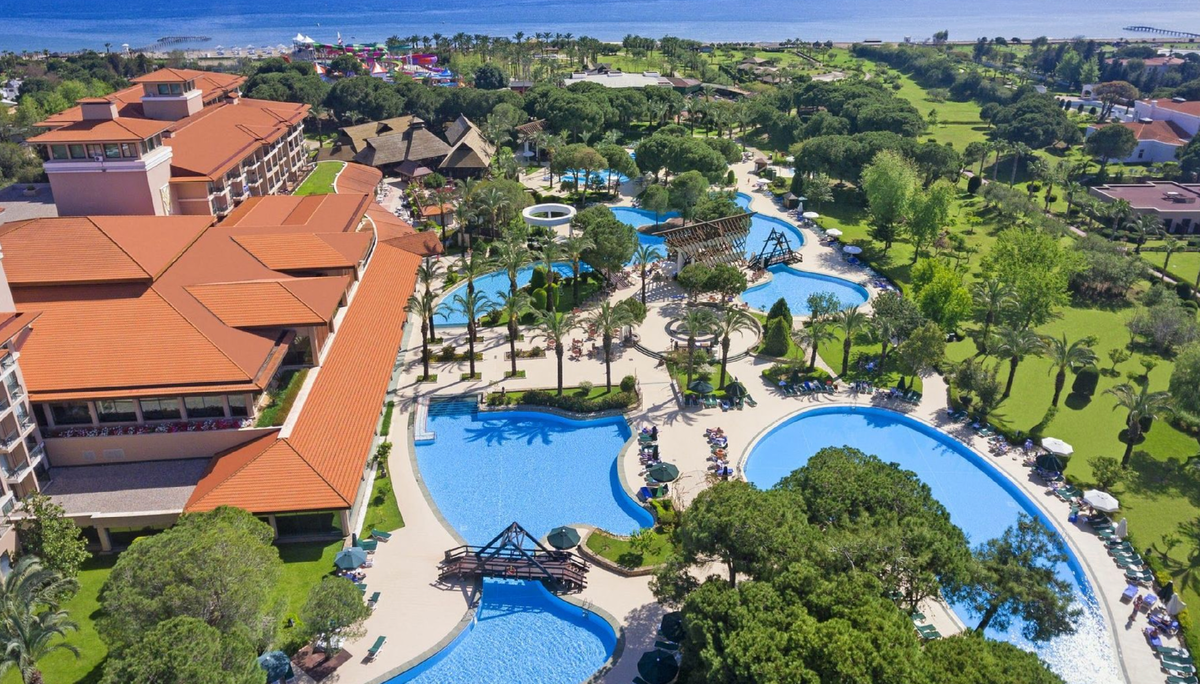 IC Green Palace 5*