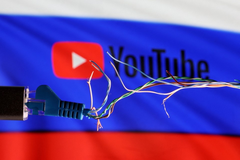     Видеохостинг YouTube заблокировал каналы Гостелерадиофонда  REUTERS
