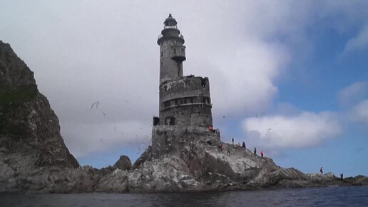 Камень, вода и небо Сахалина