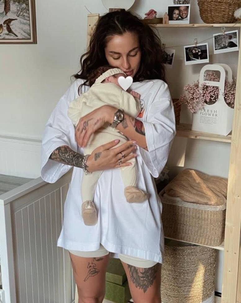    Юлия Королёва с дочерью Тиной Соцсети Юлии Королёвой