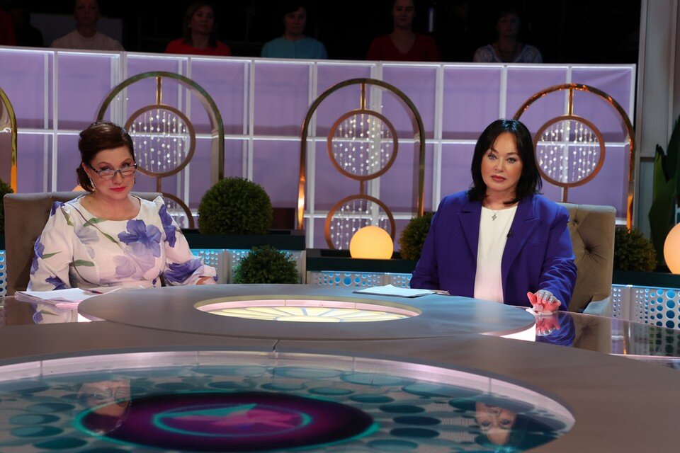    Сябитова и Гузеева уже 15-й сезон соединяют пока одиноких людей в пары Первый канал