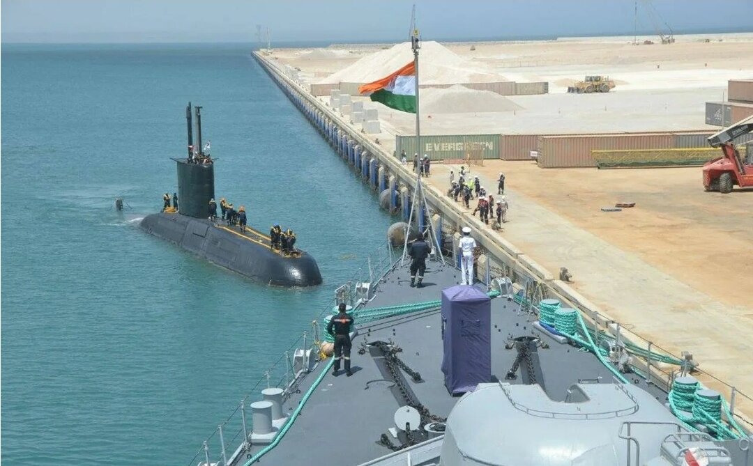 ДЭПЛ класса "Шишумар" были поставлены ВМС Индии по контракту с немецкой компанией ThyssenKrupp Marine Systems. В 1980-х годах на вооружение индийского флота были приняты четыре 1450-тонные подводные лодки класса "Тип-209" ("Шишумар"). 