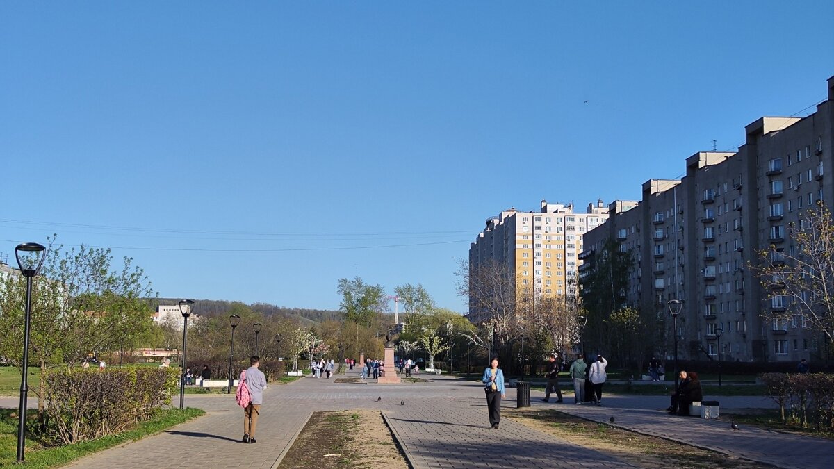    Нижегородская мэрия планирует изменить границы Заречного бульвара из-за строительства новой канатки. Соответствующий проект будет рассмотрен на заседании гордумы 27 сентября.