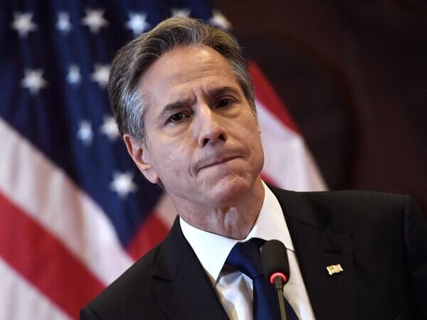    © AP Photo / Olivier Douliery/Pool Photo via AP