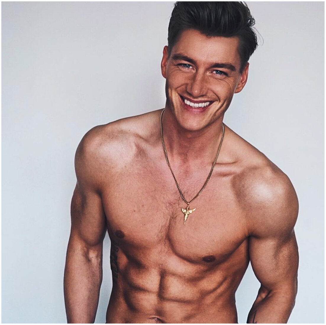 Алексей Воробьёв, певец, актёр, физическая форма