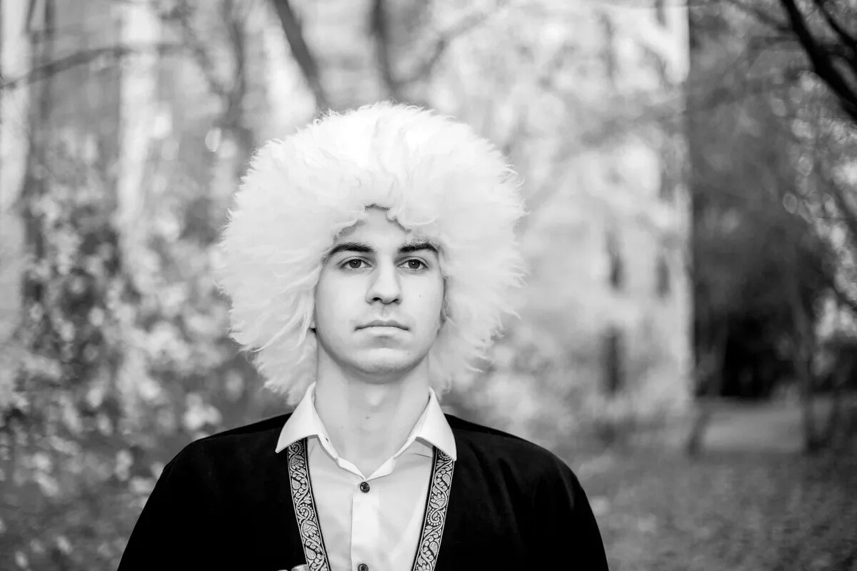 Магомед Керимов считает, что быть донором для своего народа — дело чести. Фото А. Иванцовой. 