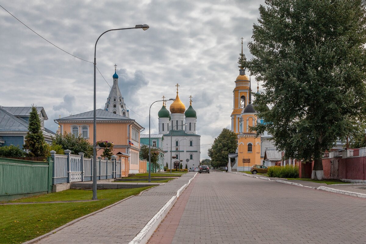 Подмосковный город получивший. Красивые города Подмосковья. Покровск Подмосковье город. Коломне - самый большой город Московской области, и один. Топ 5 красивых городов Подмосковья.