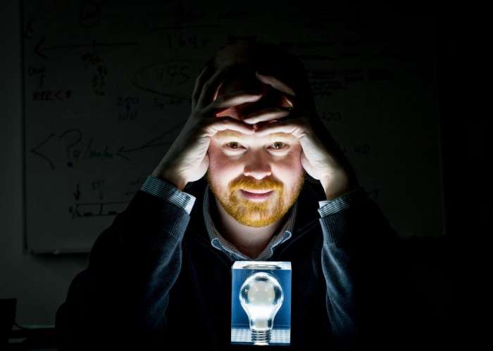 
Шон Джеймс.