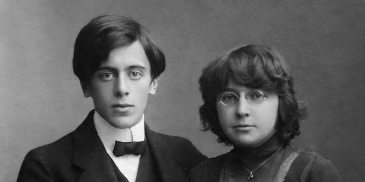 Марина Цветаева с мужем Сергеем Эфроном. Фото взято из открытого источника "Яндекс-картинки"