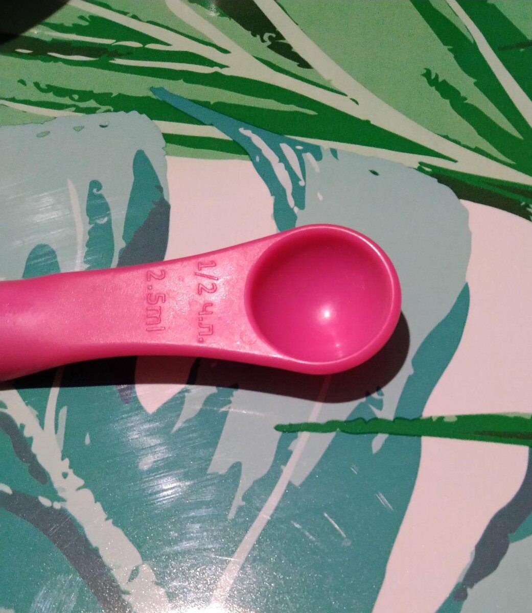 Очень удобные ложечки. Четко понятно сколько это пол чайной ложки.