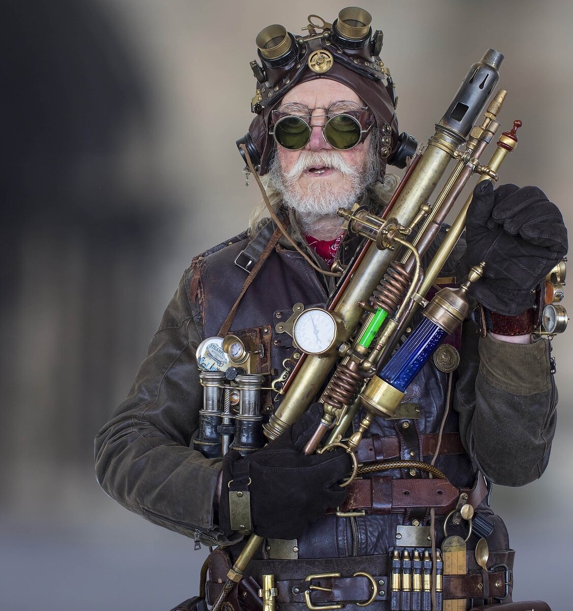 pixabay.com/ru/photos/стимпанк-машина-времени-время-4644339/