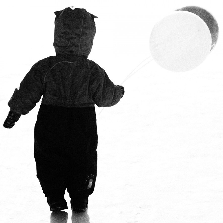 раньше я любила фотографировать и дети часто попадали в кадр