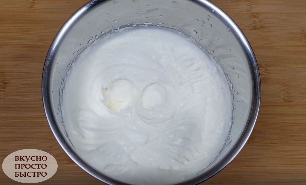 Торт Шоколадный сюрприз - рецепт на канале Вкусно Просто Быстро