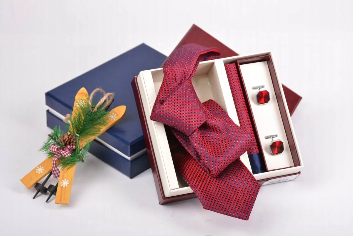 Галстук – настоящее оружие в современном мире