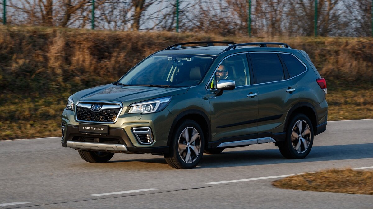 Subaru Forester '2019 с вариатором Lineartronic