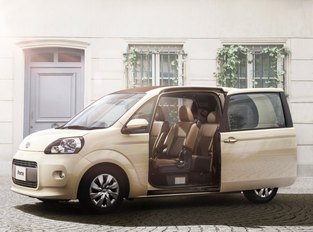 Toyota Porte 2-го поколения. Фото Autowp.ru