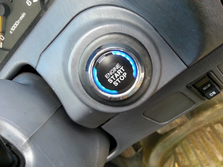 Как сделать кнопку старта вместо ключа зажигания в автомобиле своими руками