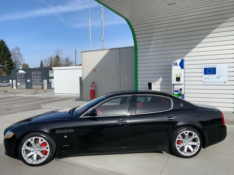 Стремительный профиль