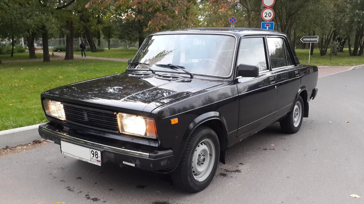 ВАЗ 2105 на котором якобы никто не ездил. Источник: Яндекс Картинки