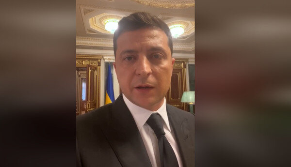 Зеленский призывает смотреть фильм 