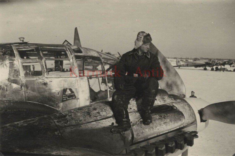 He-111 Stab. KG 4 на аэродроме на Псковщине в рамках операции по деблокированию Демьянского котла