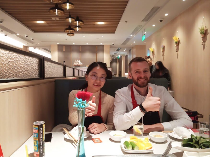 Популярный в Китае ресторан Hot Pot