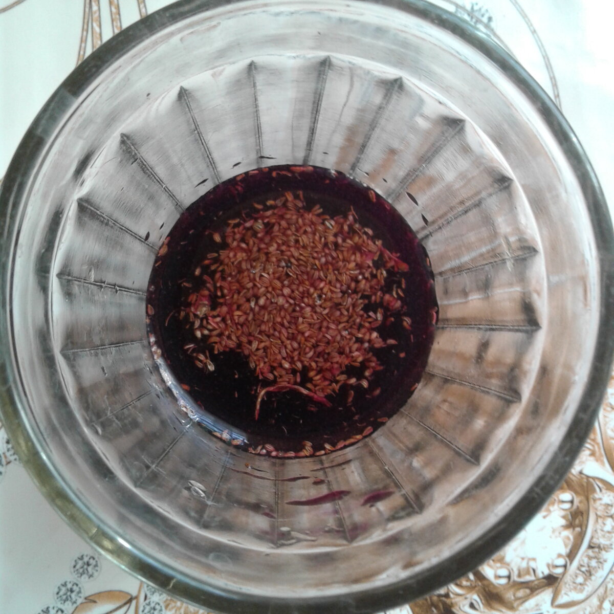 Пустые семена всплывут, а хорошие опустятся на дно