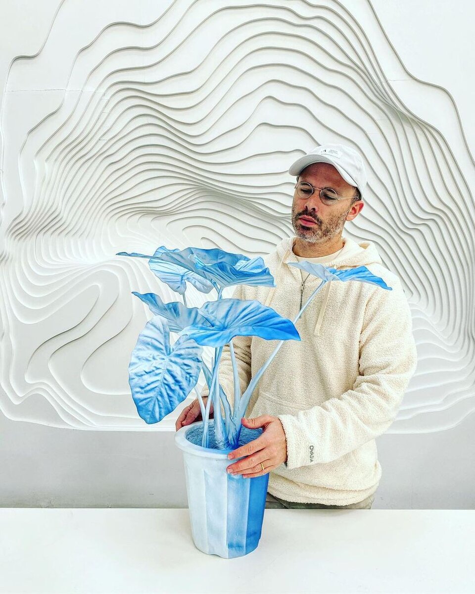 www.instagram.com/danielarsham