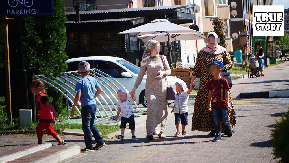 Ингушетия - Как живут люди? Показываю дотационный регион и то, куда уходят бюджетные деньги (например остановки с кондиционером)