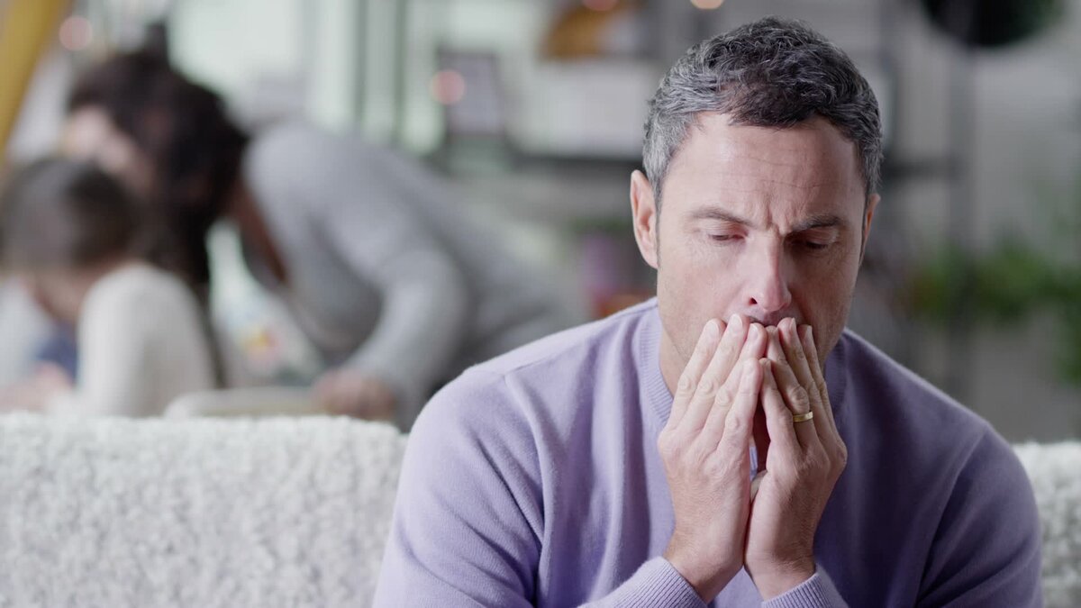 Разочарование мужчины, не мой сын, изнасилование, надругался, скрыла от семьи