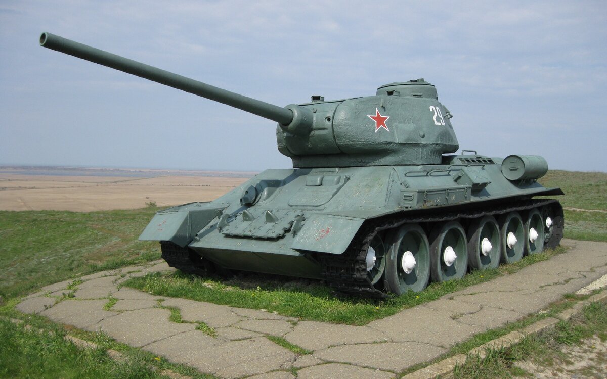 Т34 на постаменте