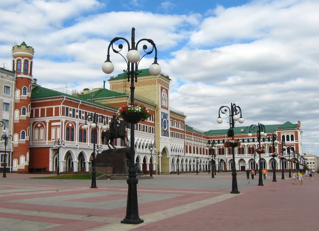 Йошкар ола центральная. Йошкар-Ола Центральная площадь. Центральная улица Йошкар-Олы. Центр Йошкар Олы улица. Йошкар-Ола пешеходная улица.