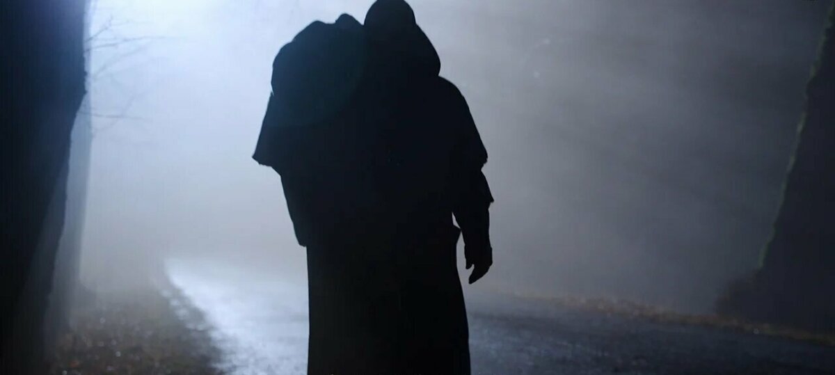 "Водоворот". К сожалению, нормальной фотки Матаса в интернете нету, чтобы на полную насладиться его демонизмом