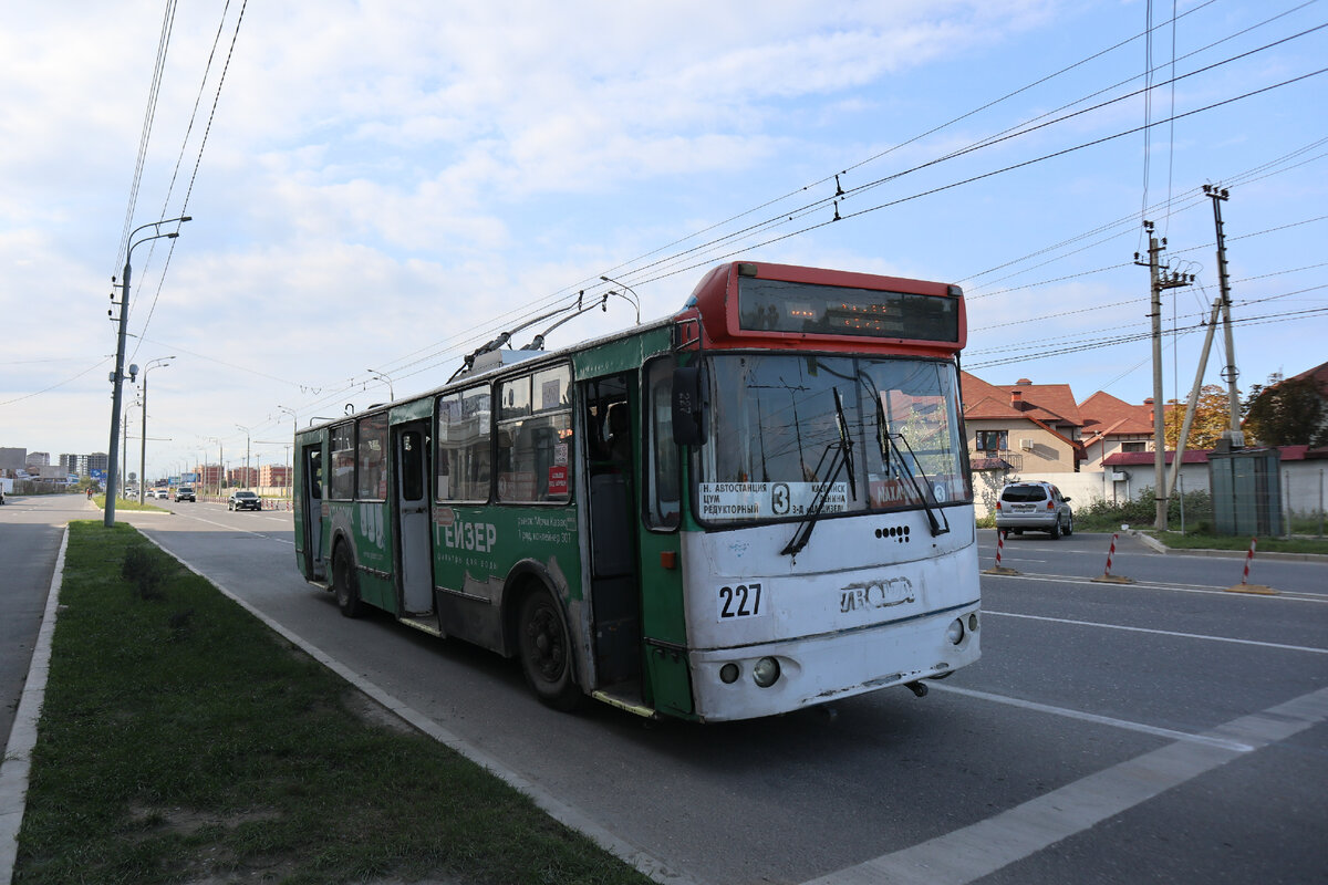 Троллейбус 86